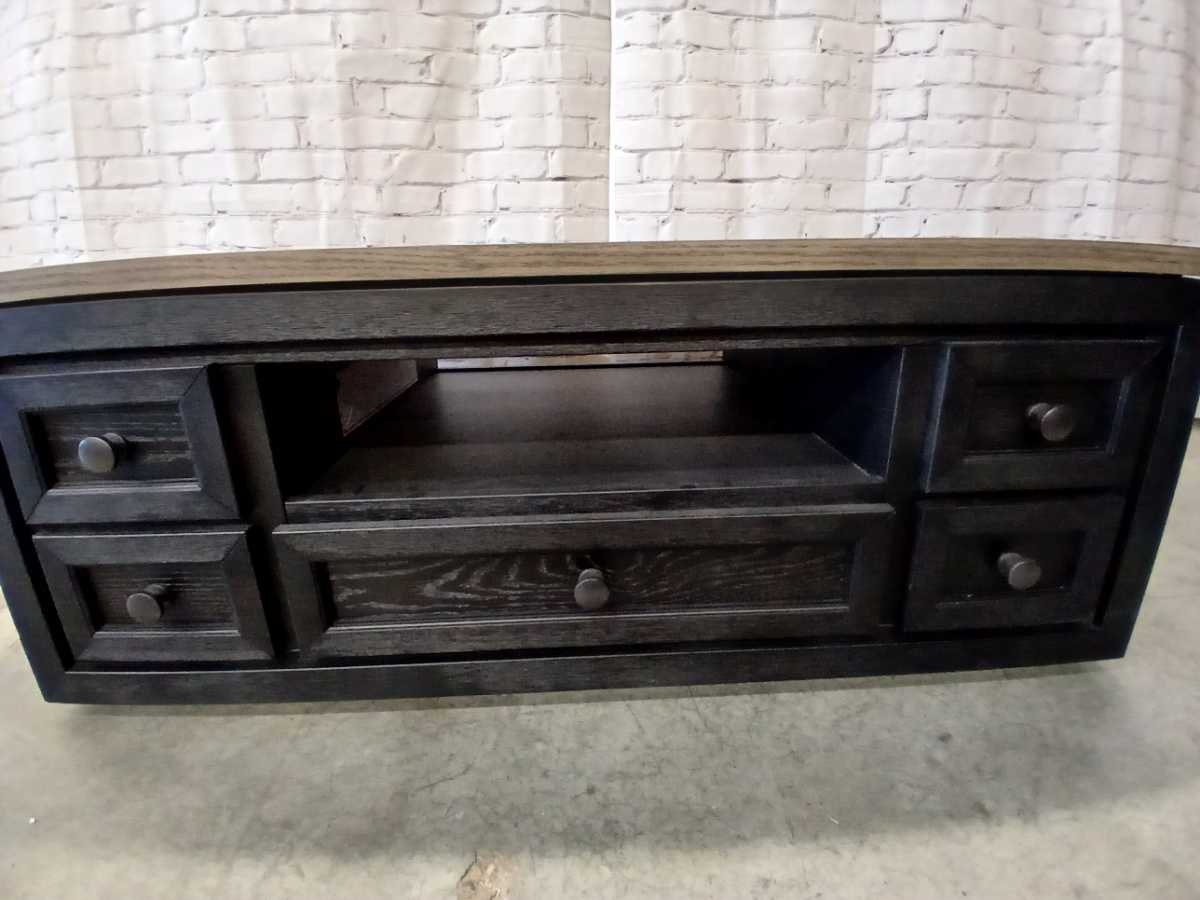 Foyland Coffee Table with Lift Top - Gallery Image 3